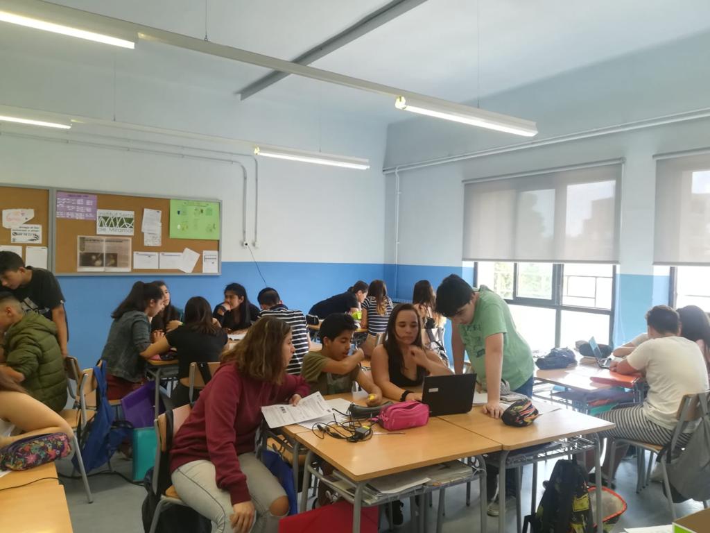 Talde Interaktiboen inpaktua Serra de Miramar institutuan